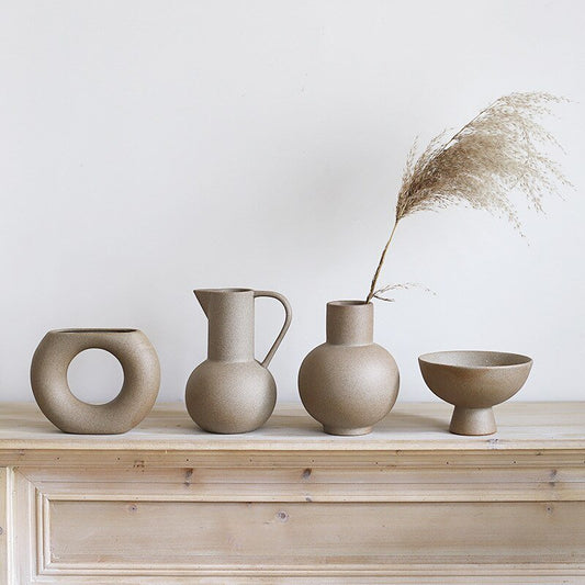 Nordic Beige Vase Collection - Vanilla Shadows