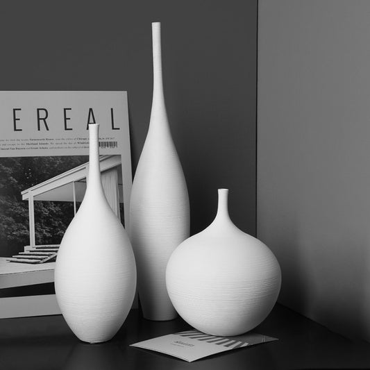 Monochrome-Bottle-Art-Vase